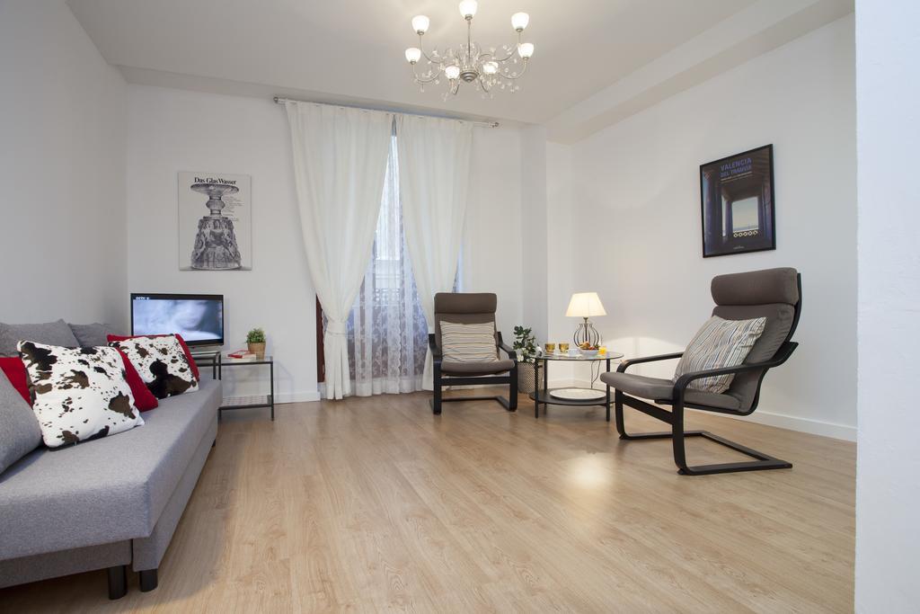 Singularstays Plaza Redonda Valencia Ruang foto